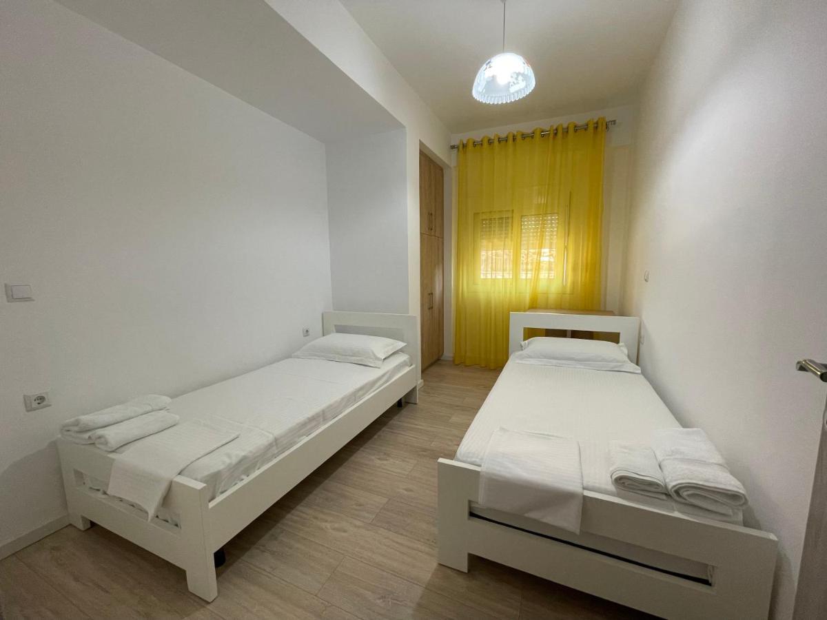 Garden Villa Apartments ساراندا المظهر الخارجي الصورة