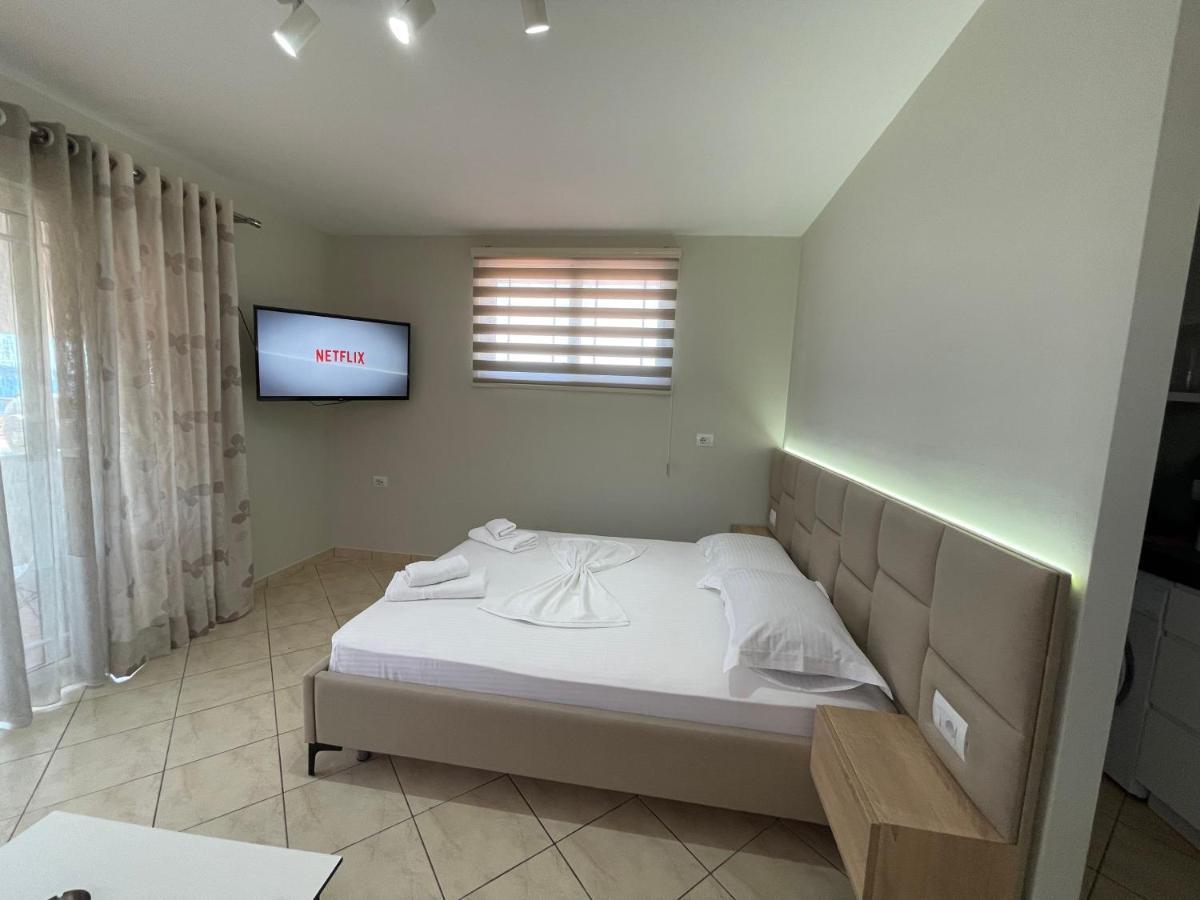 Garden Villa Apartments ساراندا المظهر الخارجي الصورة