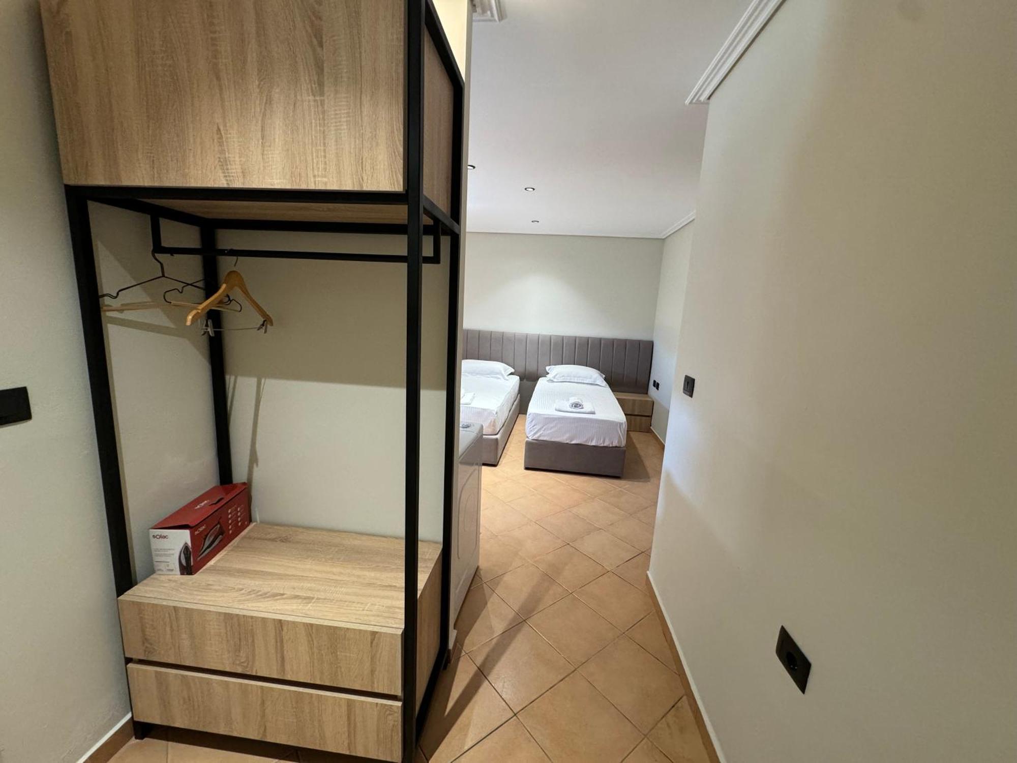 Garden Villa Apartments ساراندا المظهر الخارجي الصورة