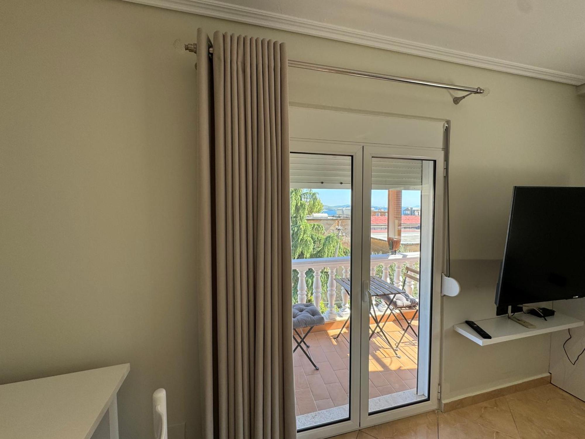 Garden Villa Apartments ساراندا المظهر الخارجي الصورة