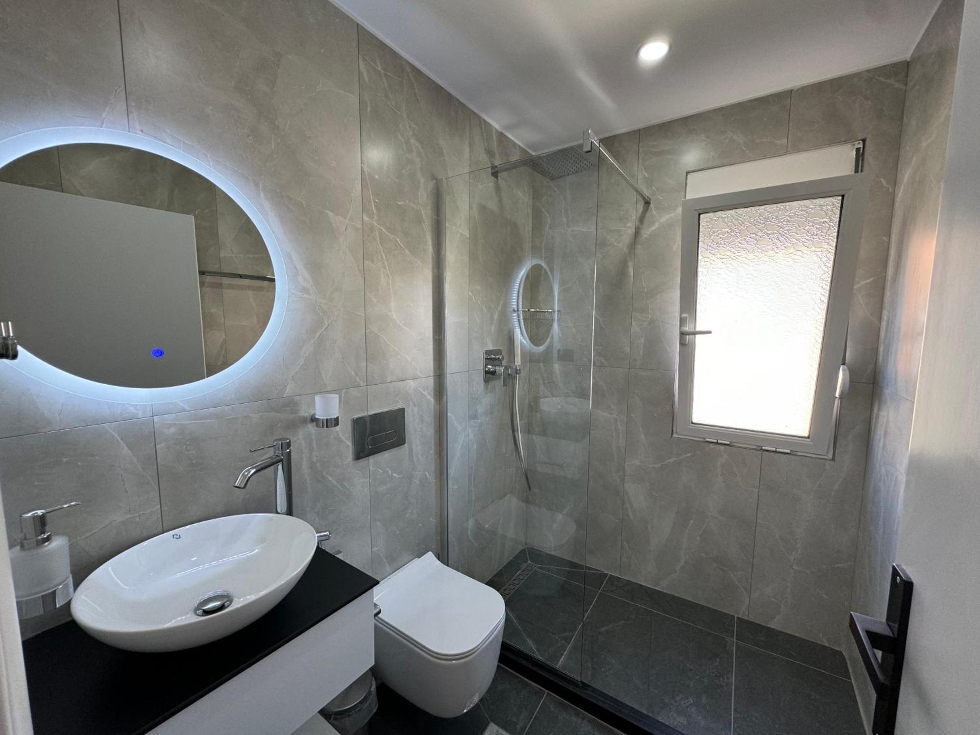 Garden Villa Apartments ساراندا المظهر الخارجي الصورة