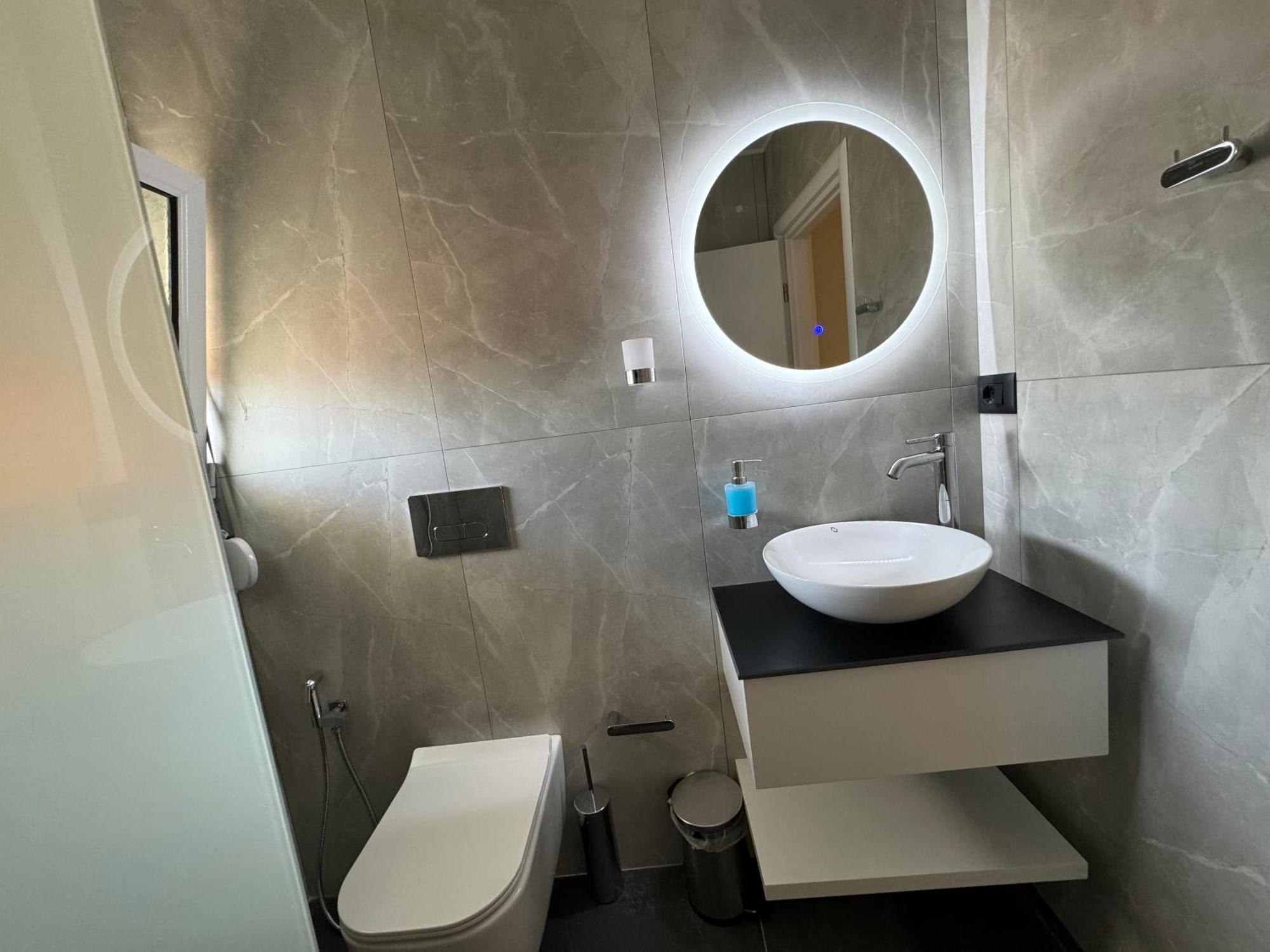 Garden Villa Apartments ساراندا المظهر الخارجي الصورة