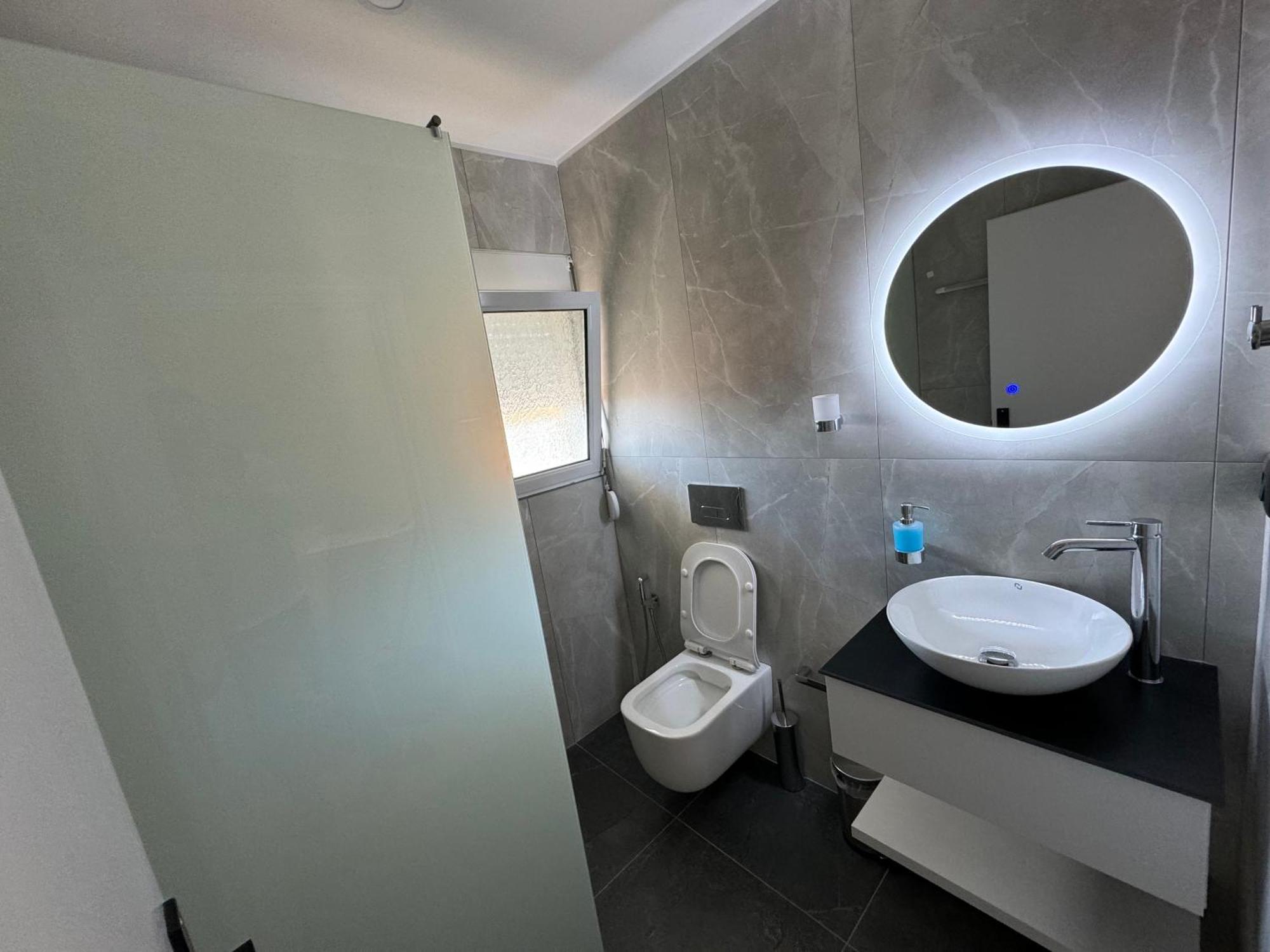 Garden Villa Apartments ساراندا المظهر الخارجي الصورة