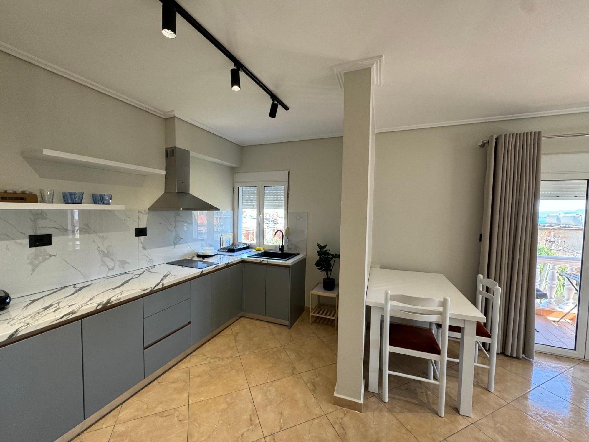 Garden Villa Apartments ساراندا المظهر الخارجي الصورة